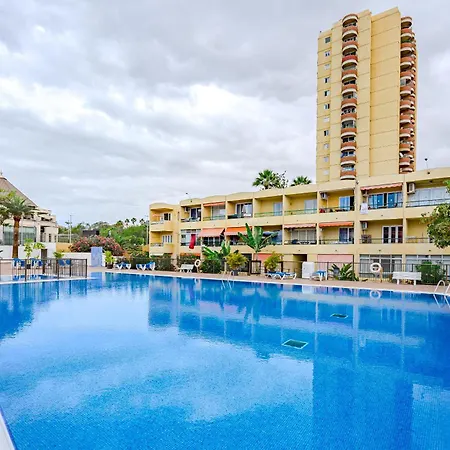 Torres Vistas Apartment *